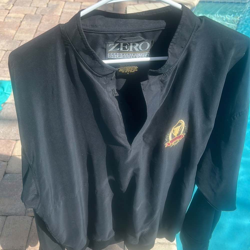 Zero Restriction Windbreaker Performance Pullover… - image 10